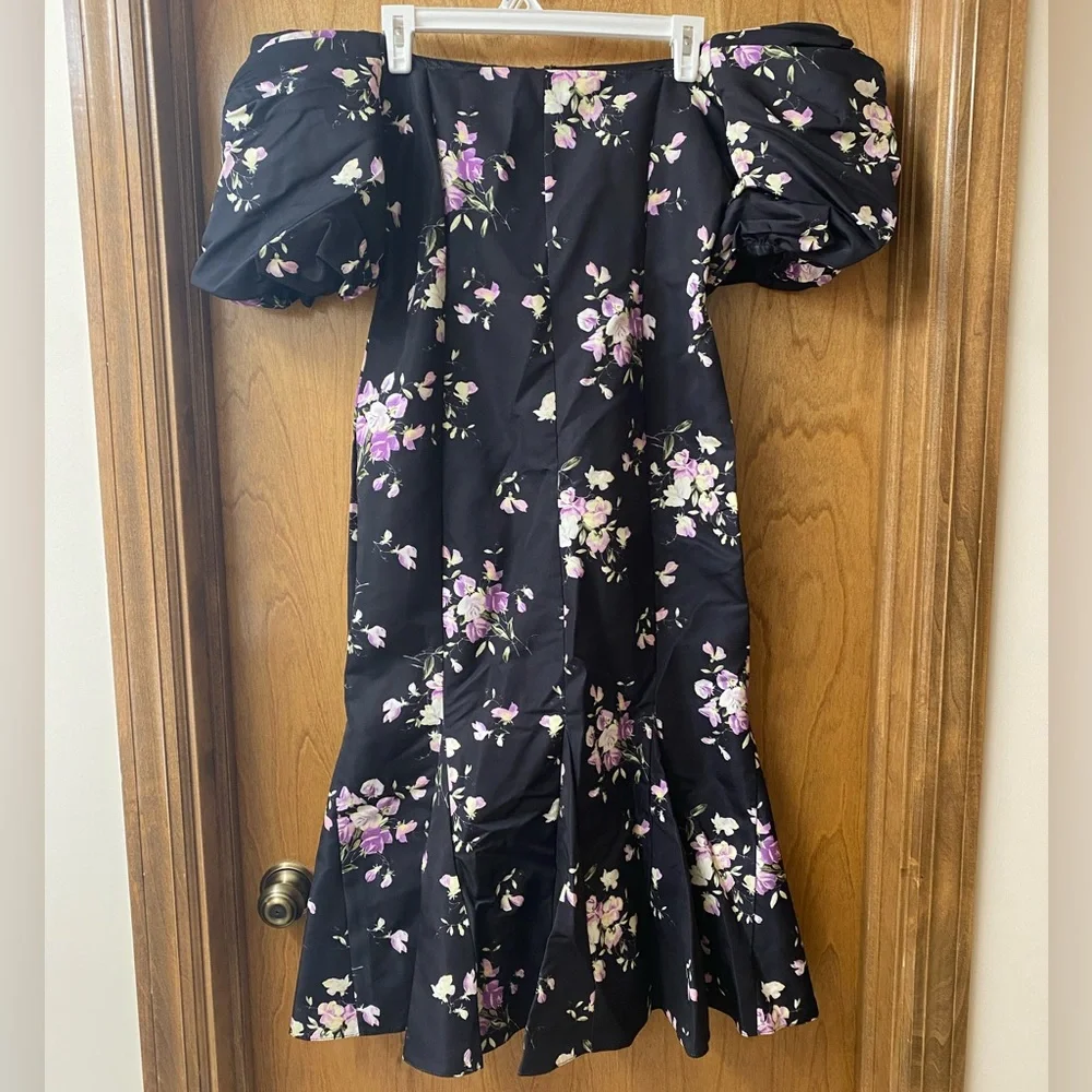 Puff sleeve midi dress - Picture 1 of 3